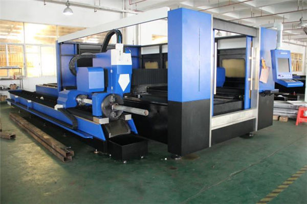 சைப்கட் ஃபைபர் 3 டி லேசர் வெட்டும் இயந்திரம் 1070nm லேசர் அலைநீளம்